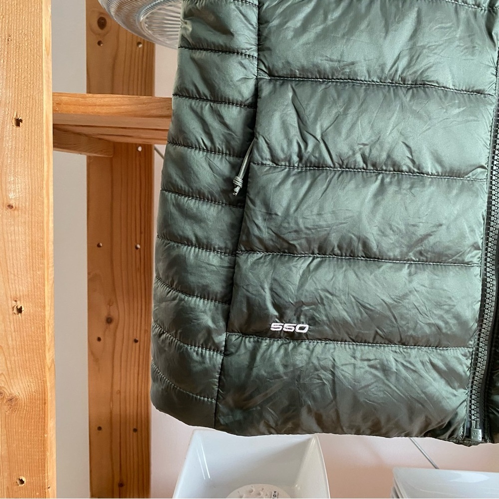 The North Face Iridescent Thyme Green Aconcagua 550 Puffer Vest S - Picture 8 of 14